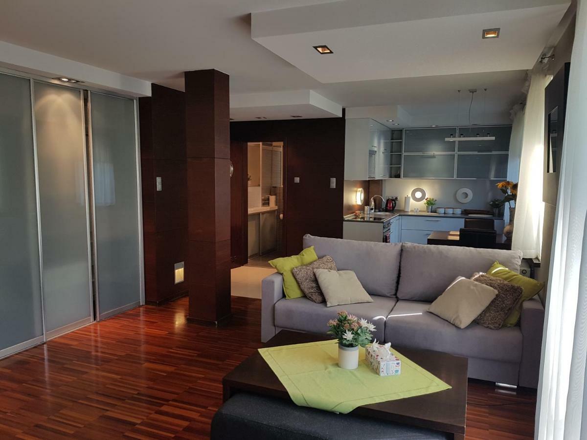 צ'סטוצ'ובה Pod Jasna Gora - Apartament 3 מראה חיצוני תמונה